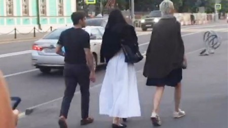 Шепелев замечен в ресторане с неизвестной дамой Шепелев замечен в ресторане с неизвестной дамой