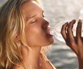 Ученые запретили использовать пластиковые бутылки дважды Ученые запретили использовать пластиковые бутылки дважды
