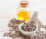 4 рецепта с касторовым маслом для красоты и здоровья