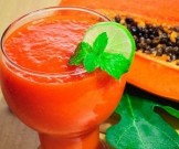 Очищающий коктейль из папайи и лимона для здоровья желудка Очищающий коктейль из папайи и лимона для здоровья желудка
