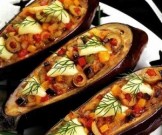 Баклажаны, фаршированные овощами Баклажаны, фаршированные овощами
