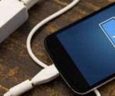 Заряжать смартфон в спальне опасно для жизни