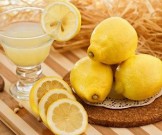 ТОП-10 полезных свойств лимонного сока ТОП-10 полезных свойств лимонного сока