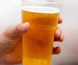 Ученые разрешают пить только 200 мл пива в сутки Ученые разрешают пить только 200 мл пива в сутки