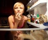 Врачи дали советы, как удержаться от переедания вечером Врачи дали советы, как удержаться от переедания вечером