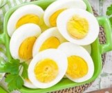 Названы лучшие продукты для спасения от усталости