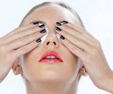 Опущенные веки: 5 натуральных средств для повышения упругости кожи Опущенные веки: 5 натуральных средств для повышения упругости кожи