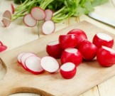 Употребление редиса несет пользу, но может и вредить Употребление редиса несет пользу, но может и вредить