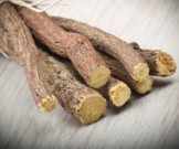 Чай из корня лакрицы может довести до гипертонии Чай из корня лакрицы может довести до гипертонии