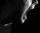 5 признаков, помогающих узнать психопата при общении