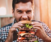 Продукты высокой степени обработки вредят фертильности молодых мужчин