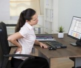 Сидячая работа вредит ягодицам, что сказывается и на здоровье Сидячая работа вредит ягодицам, что сказывается и на здоровье