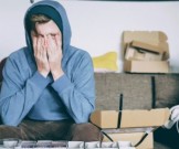 80% людей плачут на работе 80% людей плачут на работе