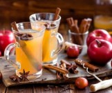 Яблоки и чай полезны для людей, пьющих спиртные напитки