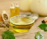 Масло чайного дерева сделает нас красивыми