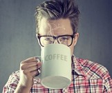 Как избавиться от плохого запаха изо рта после кофе
