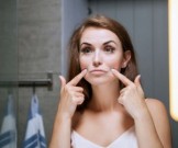 Почему по утрам люди выглядят помятыми? Почему по утрам люди выглядят помятыми?