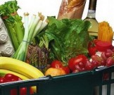 Медики назвали продукты, которые следует немедленно выбросить из холодильника Медики назвали продукты, которые следует немедленно выбросить из холодильника