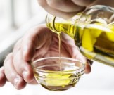 Ученые определили масло, 4 ложки которого прочистят артерии