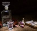 Медики объяснили, может&nbsp;ли водка спасти от коронавируса
